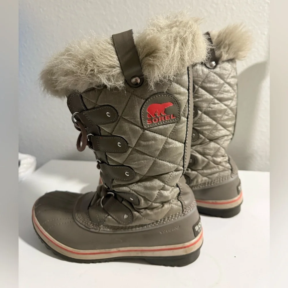 Sorel Women's Tan and White Winter Boots - Picture 2 of 9